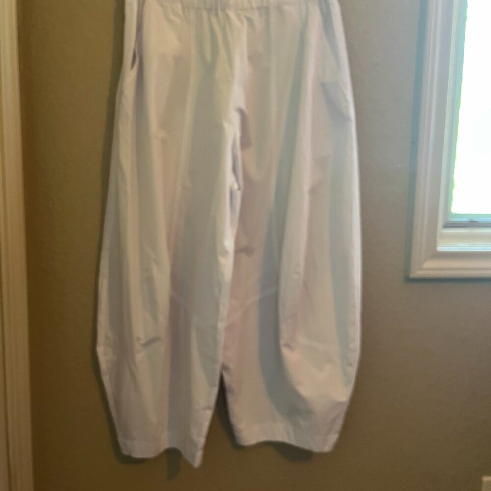 Urban by Alembika White cotton poplin pants